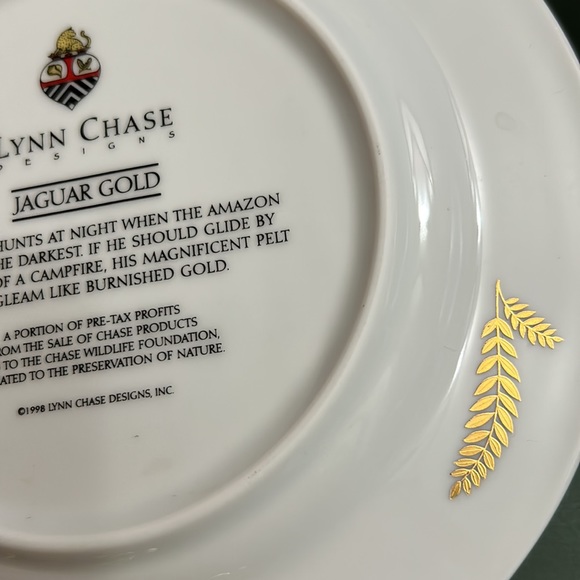 Lynn Chase Salad Plate Jaguar Gold 1998 - Picture 4 of 5